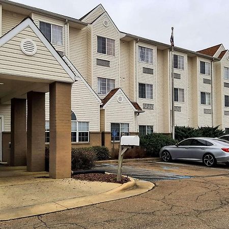 Starkville Inn & Suites Esterno foto